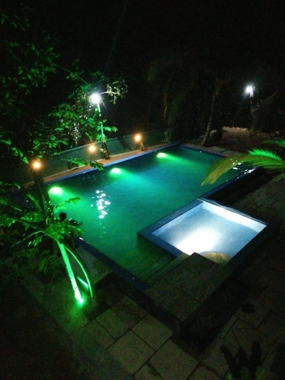 Jungle Restaurant And Villa Unawatuna Buitenkant foto